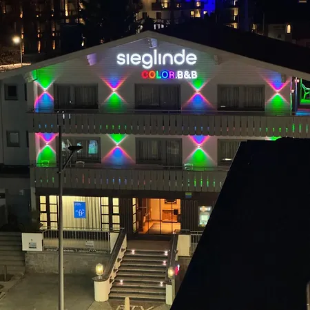 Sieglinde Color ゼルデン